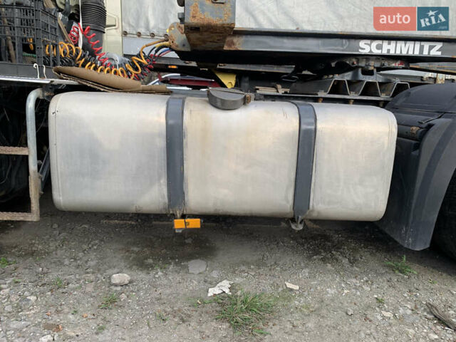 Серый Мерседес Актрос, объемом двигателя 10.68 л и пробегом 806 тыс. км за 26550 $, фото 35 на Automoto.ua