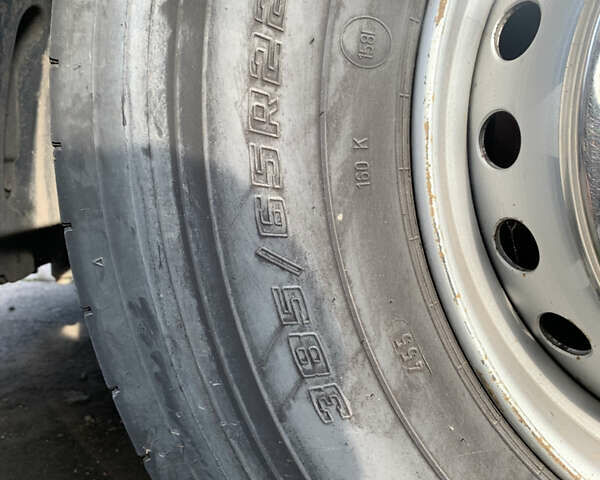 Серый Мерседес Актрос, объемом двигателя 10.68 л и пробегом 806 тыс. км за 26550 $, фото 7 на Automoto.ua