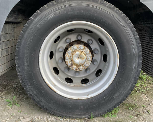 Серый Мерседес Актрос, объемом двигателя 10.68 л и пробегом 806 тыс. км за 26550 $, фото 10 на Automoto.ua