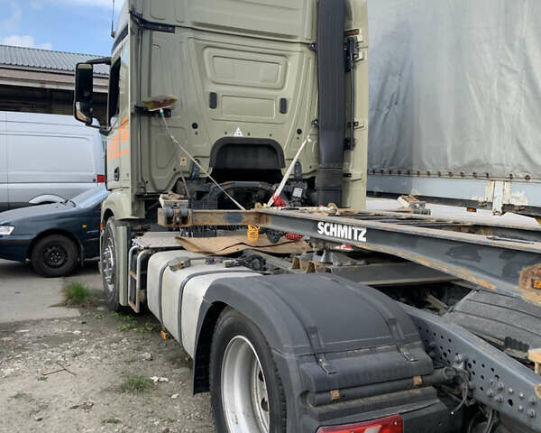 Серый Мерседес Актрос, объемом двигателя 10.68 л и пробегом 806 тыс. км за 26550 $, фото 24 на Automoto.ua