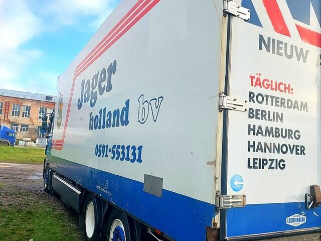 Синий Мерседес Актрос, объемом двигателя 12 л и пробегом 475 тыс. км за 33000 $, фото 2 на Automoto.ua