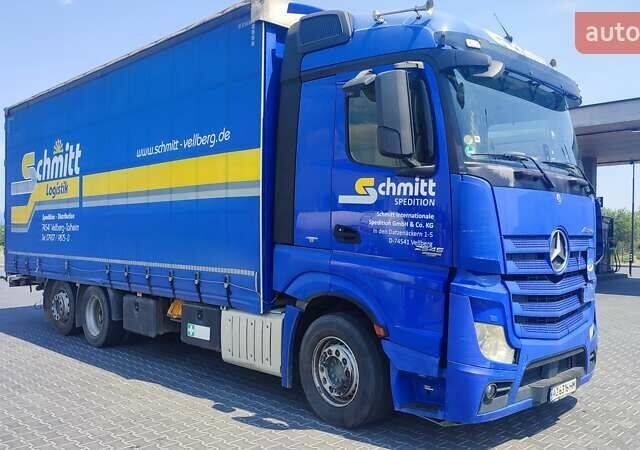 Синий Мерседес Актрос, объемом двигателя 12.81 л и пробегом 950 тыс. км за 32000 $, фото 12 на Automoto.ua