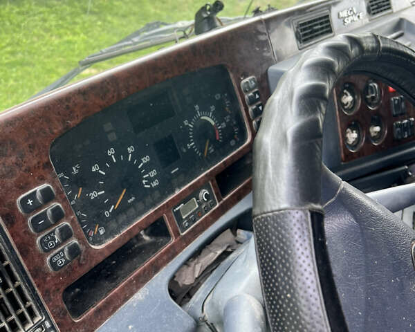 Синий Мерседес Актрос, объемом двигателя 12.78 л и пробегом 1000 тыс. км за 9800 $, фото 7 на Automoto.ua