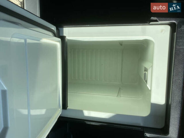 Синий Мерседес Актрос, объемом двигателя 12.9 л и пробегом 577 тыс. км за 28800 $, фото 20 на Automoto.ua