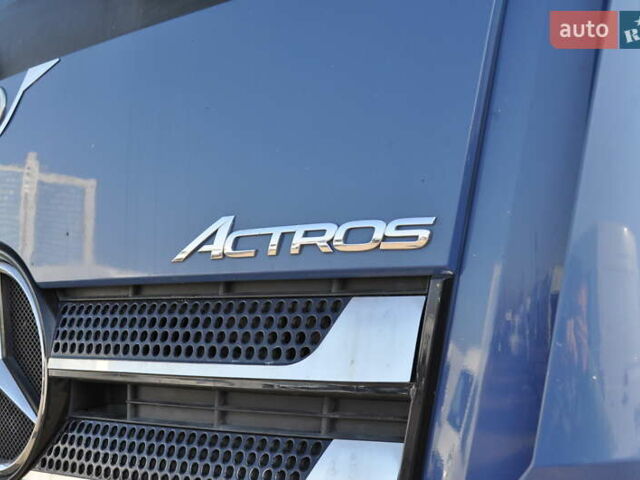 Синій Мерседес Актрос, об'ємом двигуна 12.8 л та пробігом 980 тис. км за 17000 $, фото 8 на Automoto.ua