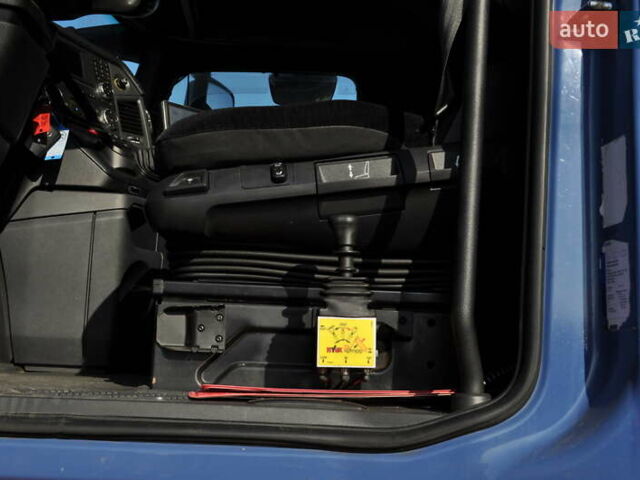 Синій Мерседес Актрос, об'ємом двигуна 12.8 л та пробігом 980 тис. км за 17000 $, фото 56 на Automoto.ua