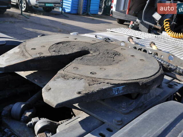 Синій Мерседес Актрос, об'ємом двигуна 12.8 л та пробігом 980 тис. км за 17000 $, фото 28 на Automoto.ua