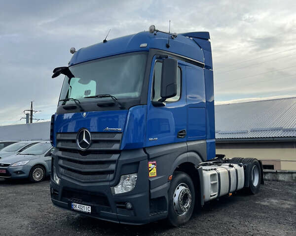 Синий Мерседес Актрос, объемом двигателя 12.8 л и пробегом 879 тыс. км за 21000 $, фото 2 на Automoto.ua