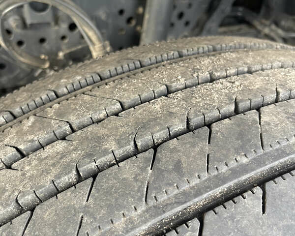 Синий Мерседес Актрос, объемом двигателя 12.8 л и пробегом 879 тыс. км за 21000 $, фото 19 на Automoto.ua