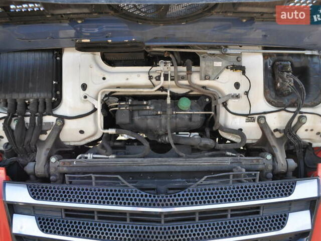 Синій Мерседес Актрос, об'ємом двигуна 12.8 л та пробігом 980 тис. км за 17000 $, фото 42 на Automoto.ua