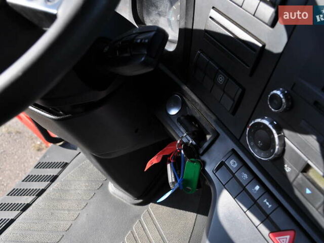 Синій Мерседес Актрос, об'ємом двигуна 12.8 л та пробігом 980 тис. км за 17000 $, фото 74 на Automoto.ua