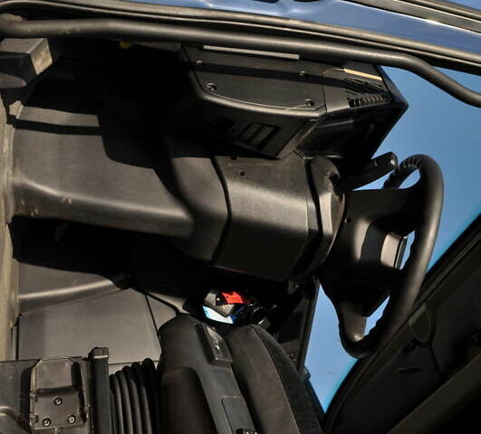 Синій Мерседес Актрос, об'ємом двигуна 12.8 л та пробігом 980 тис. км за 17000 $, фото 58 на Automoto.ua