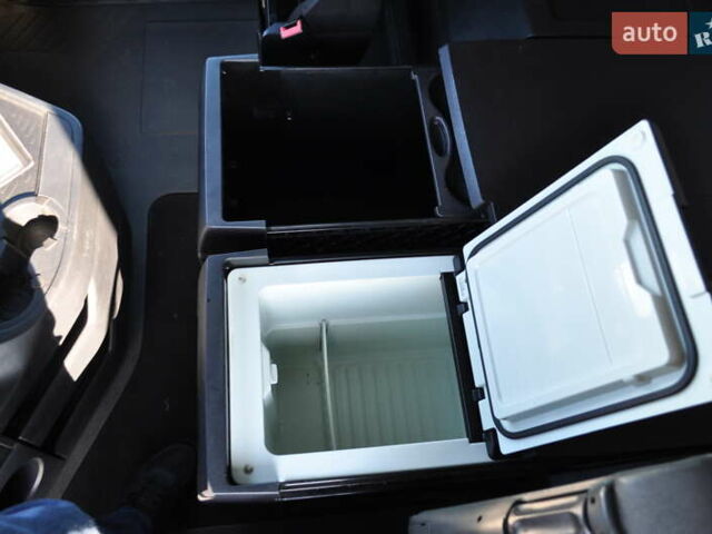 Синій Мерседес Актрос, об'ємом двигуна 12.8 л та пробігом 980 тис. км за 17000 $, фото 77 на Automoto.ua