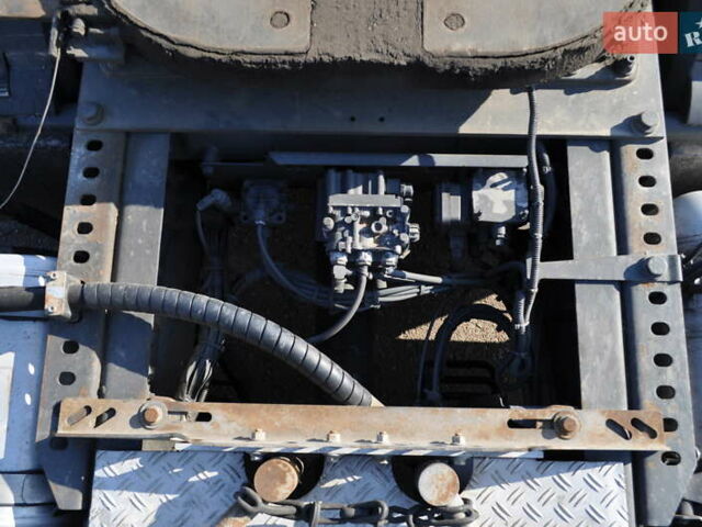 Синій Мерседес Актрос, об'ємом двигуна 12.8 л та пробігом 980 тис. км за 17000 $, фото 48 на Automoto.ua