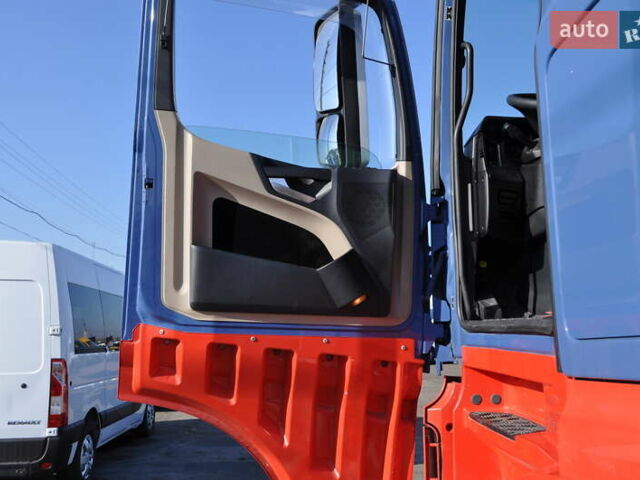 Синій Мерседес Актрос, об'ємом двигуна 12.8 л та пробігом 980 тис. км за 17000 $, фото 55 на Automoto.ua