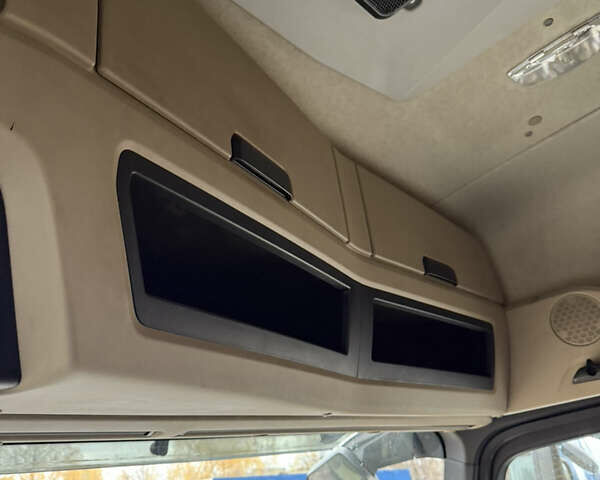 Синій Мерседес Актрос, об'ємом двигуна 12.9 л та пробігом 900 тис. км за 36000 $, фото 4 на Automoto.ua