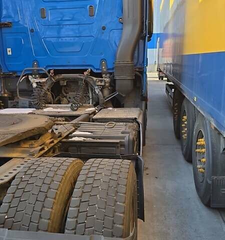 Синий Мерседес Актрос, объемом двигателя 10.7 л и пробегом 798 тыс. км за 28000 $, фото 1 на Automoto.ua