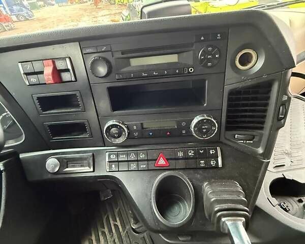 Синий Мерседес Актрос, объемом двигателя 10.68 л и пробегом 540 тыс. км за 21500 $, фото 27 на Automoto.ua