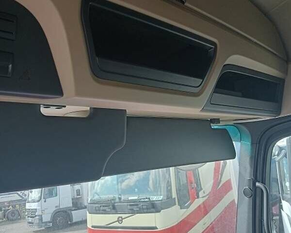 Синий Мерседес Актрос, объемом двигателя 10.68 л и пробегом 300 тыс. км за 24697 $, фото 8 на Automoto.ua