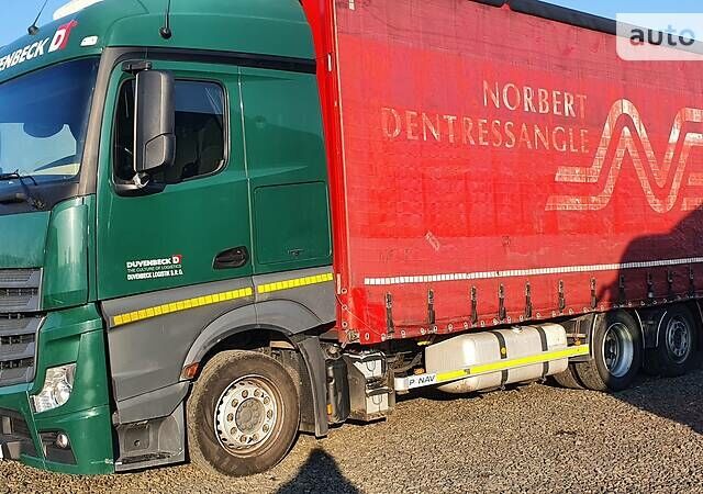 Зелений Мерседес Актрос, об'ємом двигуна 0 л та пробігом 700 тис. км за 36500 $, фото 5 на Automoto.ua