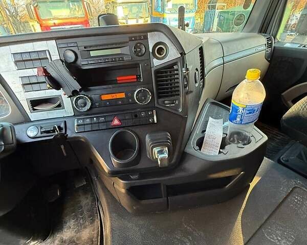 Зеленый Мерседес Актрос, объемом двигателя 10.68 л и пробегом 1 тыс. км за 14000 $, фото 22 на Automoto.ua