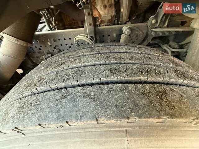 Зеленый Мерседес Актрос, объемом двигателя 10.68 л и пробегом 1 тыс. км за 14000 $, фото 13 на Automoto.ua