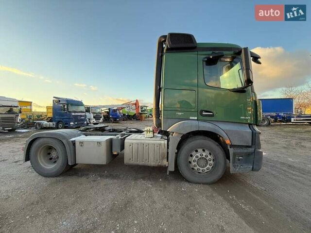 Зеленый Мерседес Актрос, объемом двигателя 10.68 л и пробегом 1 тыс. км за 14000 $, фото 27 на Automoto.ua