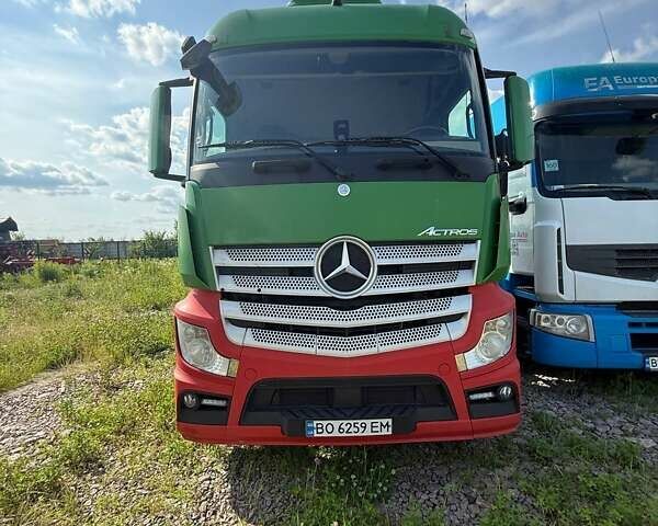 Зеленый Мерседес Актрос, объемом двигателя 12.81 л и пробегом 692 тыс. км за 19000 $, фото 26 на Automoto.ua
