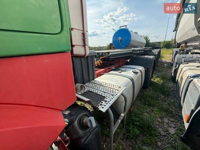 Зеленый Мерседес Актрос, объемом двигателя 12.81 л и пробегом 692 тыс. км за 19000 $, фото 10 на Automoto.ua