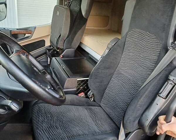 Зелений Мерседес Актрос, об'ємом двигуна 10.68 л та пробігом 879 тис. км за 23000 $, фото 9 на Automoto.ua