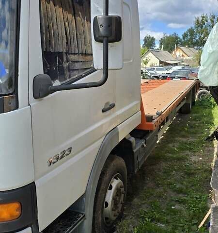 Білий Мерседес Атего, об'ємом двигуна 6 л та пробігом 700 тис. км за 22000 $, фото 2 на Automoto.ua