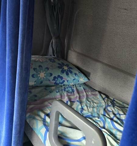 Білий Мерседес Атего, об'ємом двигуна 6 л та пробігом 700 тис. км за 22000 $, фото 4 на Automoto.ua