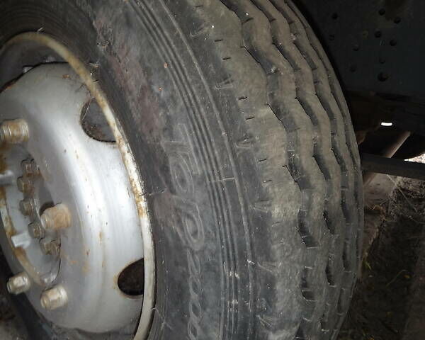 Белый Мерседес Атего, объемом двигателя 4.3 л и пробегом 300 тыс. км за 15900 $, фото 10 на Automoto.ua