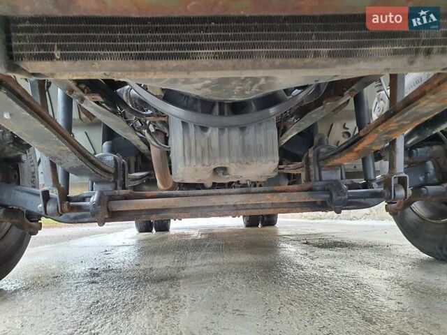 Белый Мерседес Атего, объемом двигателя 4.3 л и пробегом 481 тыс. км за 26500 $, фото 5 на Automoto.ua