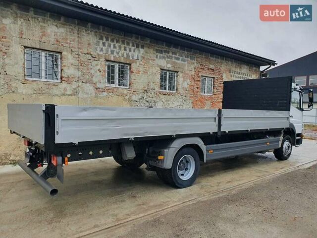 Белый Мерседес Атего, объемом двигателя 4.3 л и пробегом 481 тыс. км за 26500 $, фото 1 на Automoto.ua