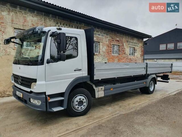 Белый Мерседес Атего, объемом двигателя 4.3 л и пробегом 481 тыс. км за 26500 $, фото 20 на Automoto.ua