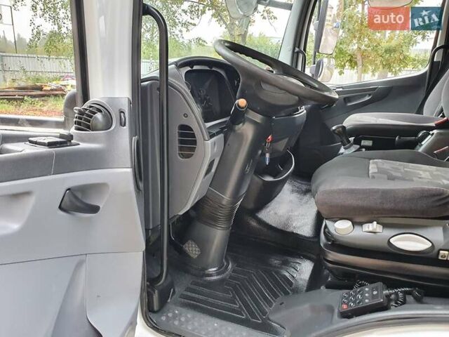 Белый Мерседес Атего, объемом двигателя 4.3 л и пробегом 481 тыс. км за 26500 $, фото 10 на Automoto.ua