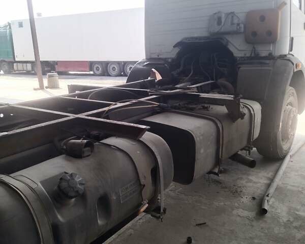 Білий Мерседес Атего, об'ємом двигуна 11.31 л та пробігом 860 тис. км за 4150 $, фото 4 на Automoto.ua