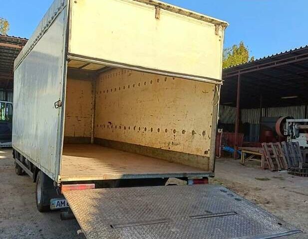 Білий Мерседес Атего, об'ємом двигуна 6 л та пробігом 702 тис. км за 8000 $, фото 1 на Automoto.ua