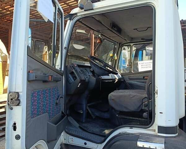 Білий Мерседес Атего, об'ємом двигуна 6 л та пробігом 702 тис. км за 8000 $, фото 2 на Automoto.ua