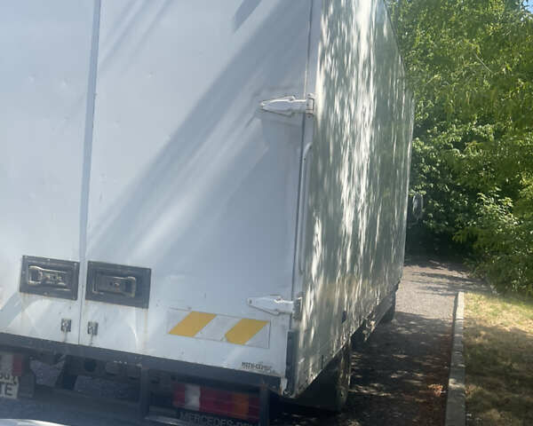 Белый Мерседес Атего, объемом двигателя 4.3 л и пробегом 1 тыс. км за 7500 $, фото 9 на Automoto.ua