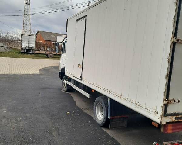 Білий Мерседес Атего, об'ємом двигуна 4.2 л та пробігом 7 тис. км за 8000 $, фото 8 на Automoto.ua