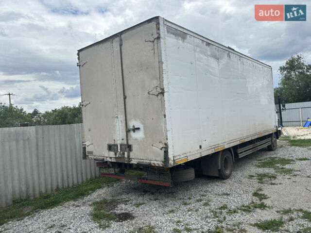 Белый Мерседес Атего, объемом двигателя 4.25 л и пробегом 600 тыс. км за 8500 $, фото 2 на Automoto.ua