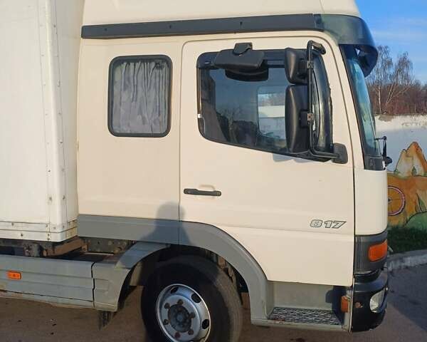 Білий Мерседес Атего, об'ємом двигуна 4.25 л та пробігом 1 тис. км за 11200 $, фото 5 на Automoto.ua