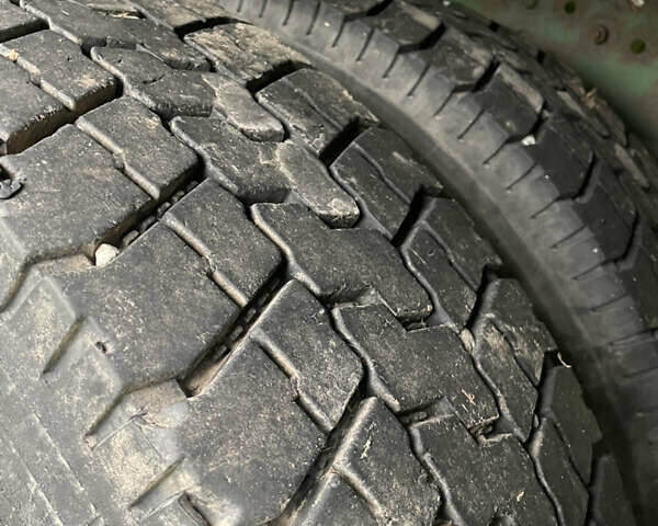 Белый Мерседес Атего, объемом двигателя 4.2 л и пробегом 535 тыс. км за 10500 $, фото 8 на Automoto.ua