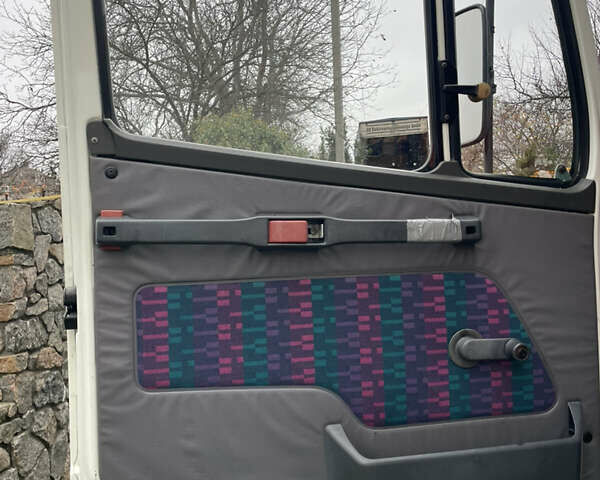 Белый Мерседес Атего, объемом двигателя 4.2 л и пробегом 535 тыс. км за 10500 $, фото 22 на Automoto.ua