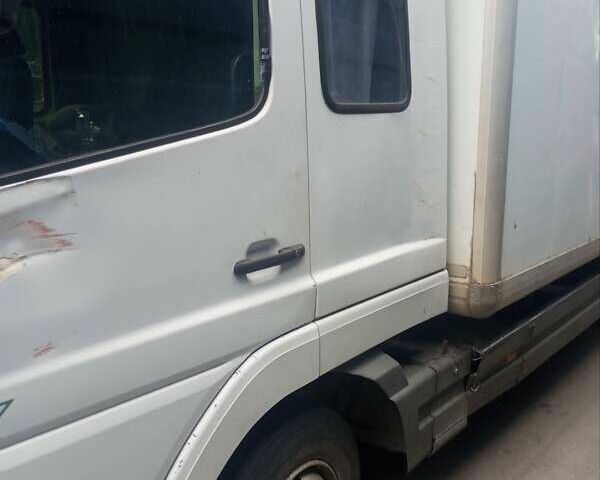 Білий Мерседес Атего, об'ємом двигуна 4.25 л та пробігом 5 тис. км за 8000 $, фото 5 на Automoto.ua