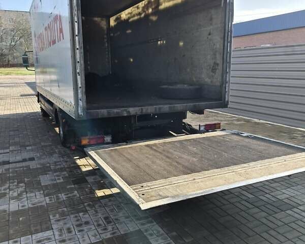 Белый Мерседес Атего, объемом двигателя 4.3 л и пробегом 700 тыс. км за 9000 $, фото 2 на Automoto.ua