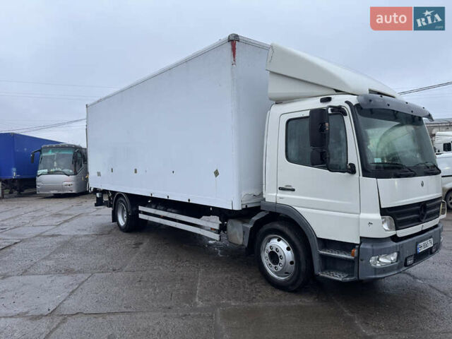 Білий Мерседес Атего, об'ємом двигуна 6.37 л та пробігом 1 тис. км за 19000 $, фото 1 на Automoto.ua