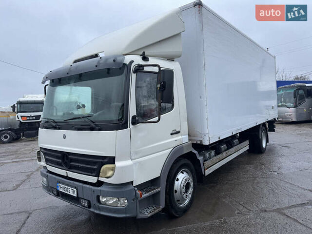 Білий Мерседес Атего, об'ємом двигуна 6.37 л та пробігом 1 тис. км за 19000 $, фото 2 на Automoto.ua